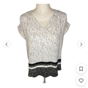 Simply Vera Vera Wang Women's Black and White Blouse